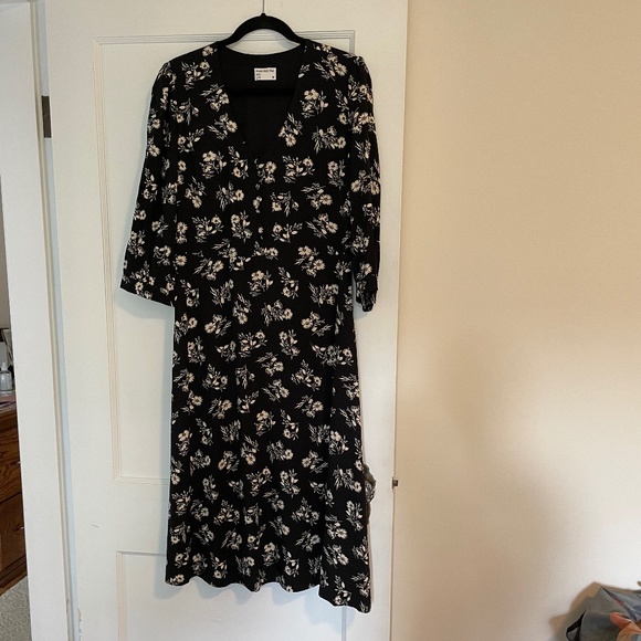 Frank & Oak Black & Floral Midi Dress - Picture 2 of 6